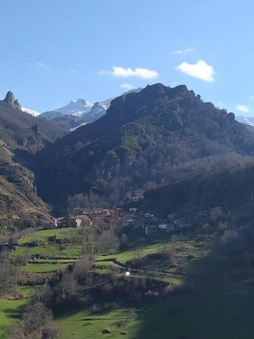 Вилла Casa Rustica En Dobres Con Vistas A La Montana Экстерьер фото